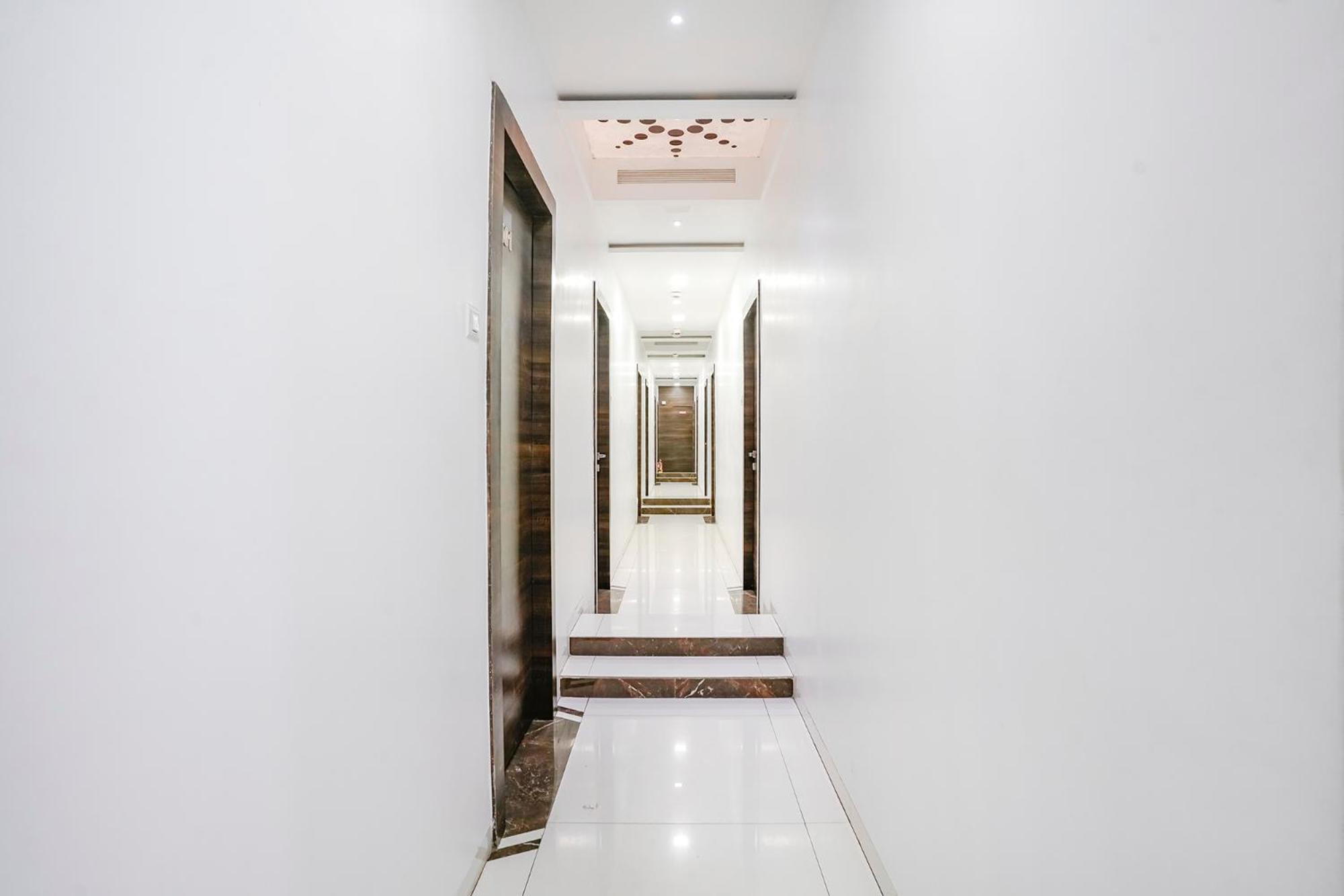 Fabhotel Elvis Inn - Nr Mumbai International Airport Екстериор снимка
