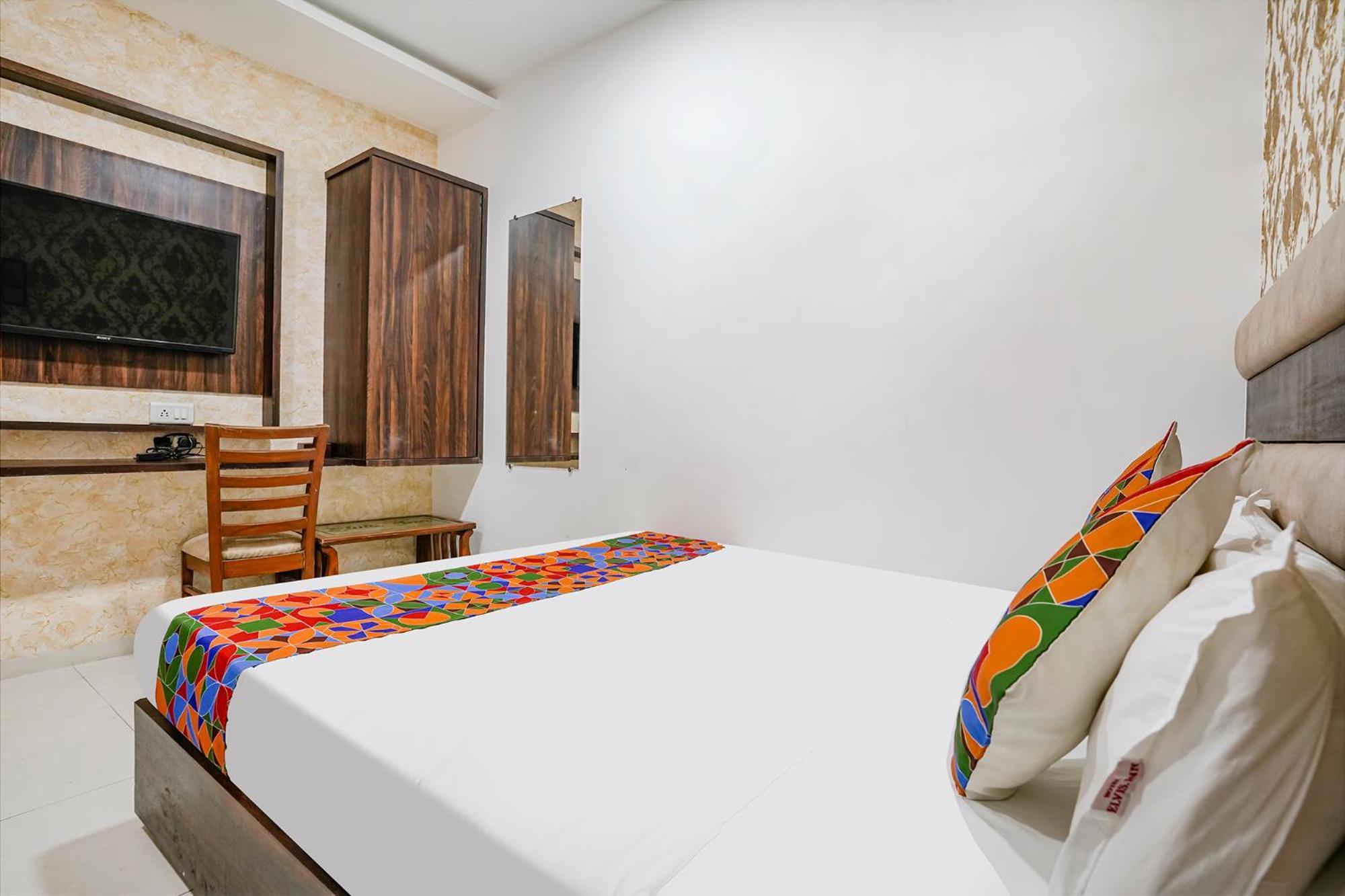 Fabhotel Elvis Inn - Nr Mumbai International Airport Екстериор снимка