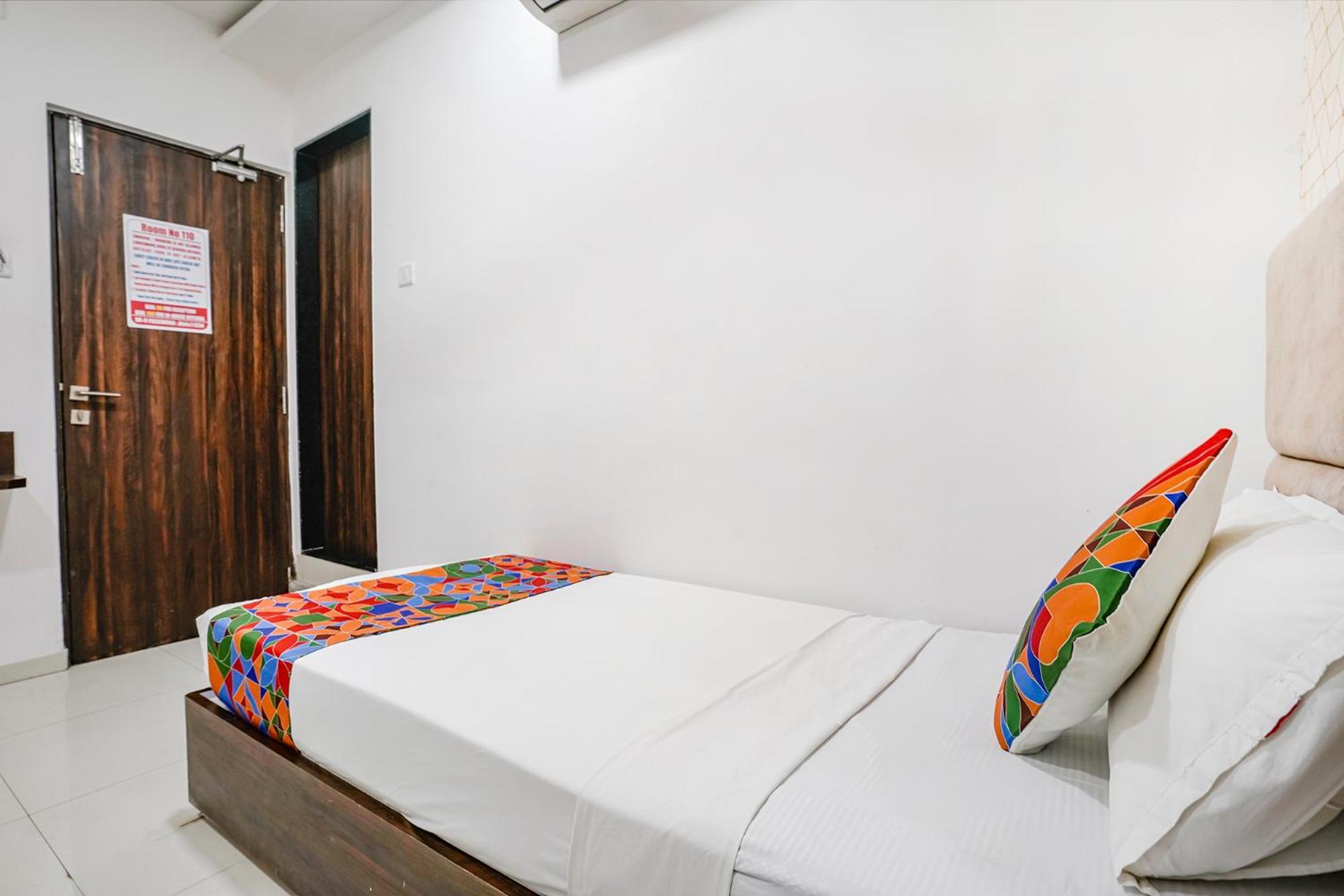 Fabhotel Elvis Inn - Nr Mumbai International Airport Екстериор снимка