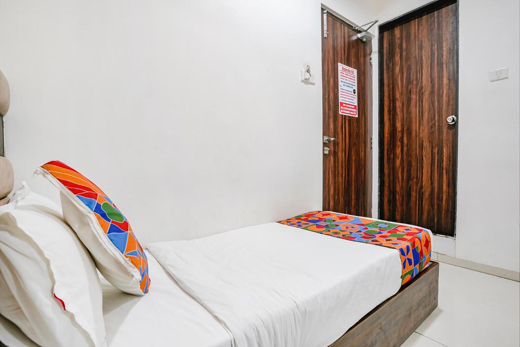 Fabhotel Elvis Inn - Nr Mumbai International Airport Екстериор снимка